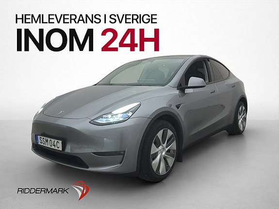 Tesla Model Y 4 of 30