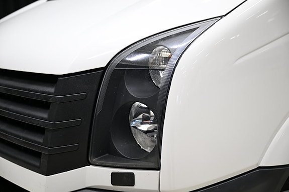 Volkswagen Crafter 3 of 5