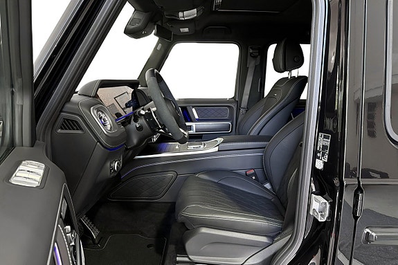 Mercedes-Benz G63 15 of 21