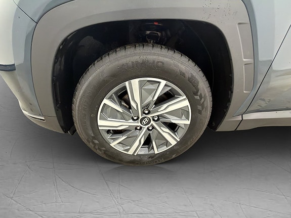 Hyundai Tucson 29 of 30