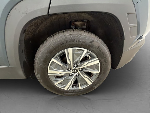 Hyundai Tucson 30 of 30