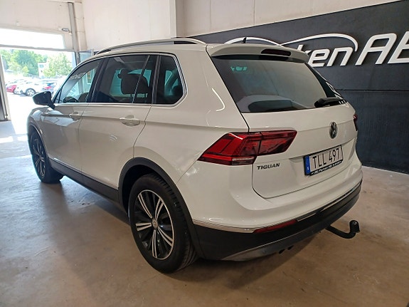 Volkswagen Tiguan 5 of 18