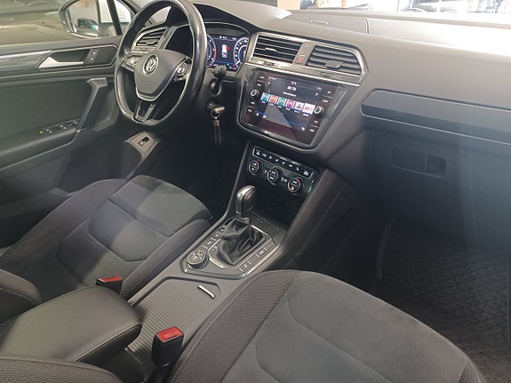 Volkswagen Tiguan 9 of 18
