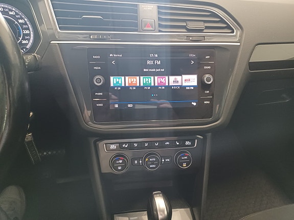 Volkswagen Tiguan 16 of 18