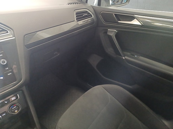 Volkswagen Tiguan 18 of 18