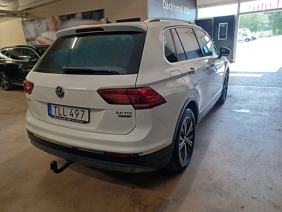 Volkswagen Tiguan 7 of 18
