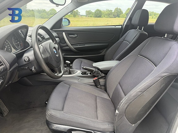 BMW 118d 5 of 5