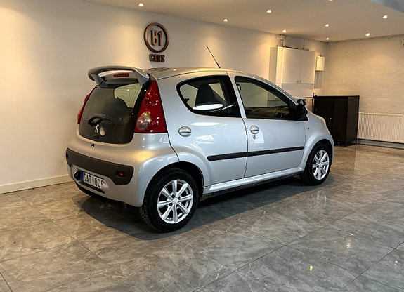 Peugeot 107 4 of 5