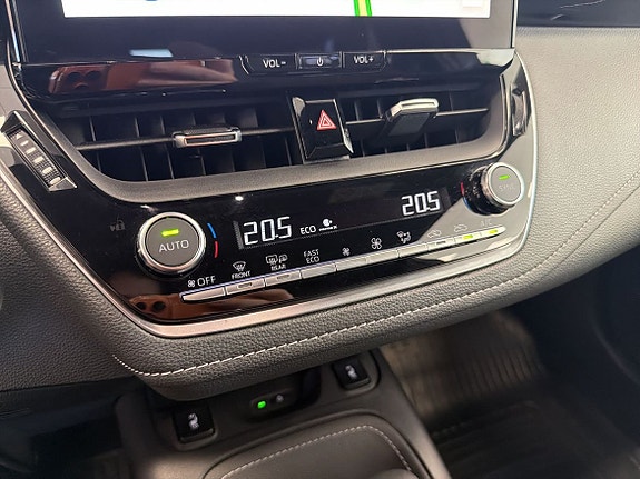 Toyota Corolla 15 of 23