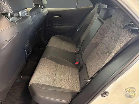 Toyota Corolla 10 of 23