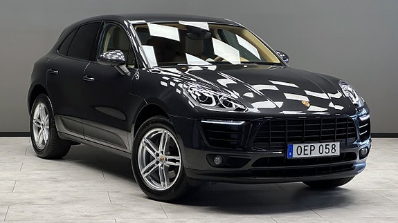 Porsche Macan 21 of 23