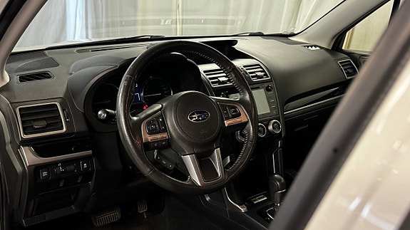Subaru Forester 14 of 24