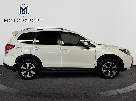 Subaru Forester 10 of 24