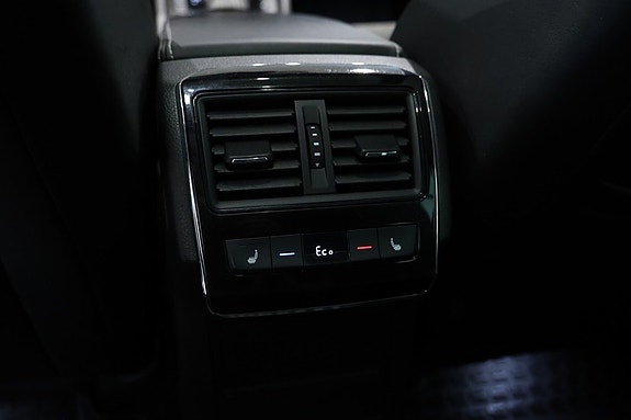 Skoda Superb 9 of 22