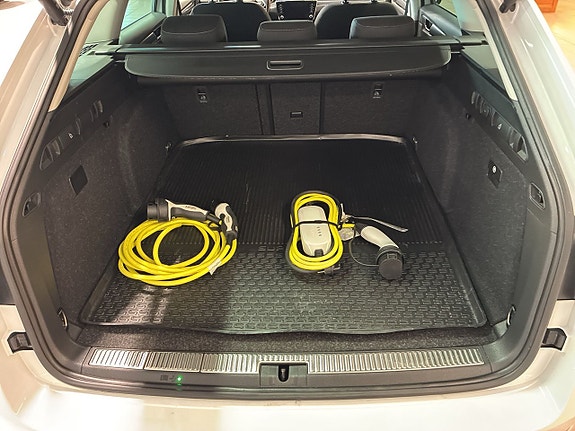 Skoda Superb 27 of 28