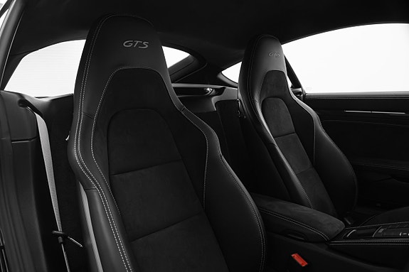 Porsche 718 Cayman GTS 30 of 30