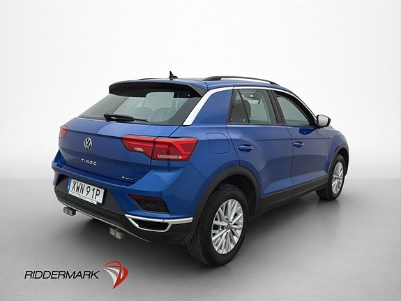 Volkswagen T-Roc 8 of 28