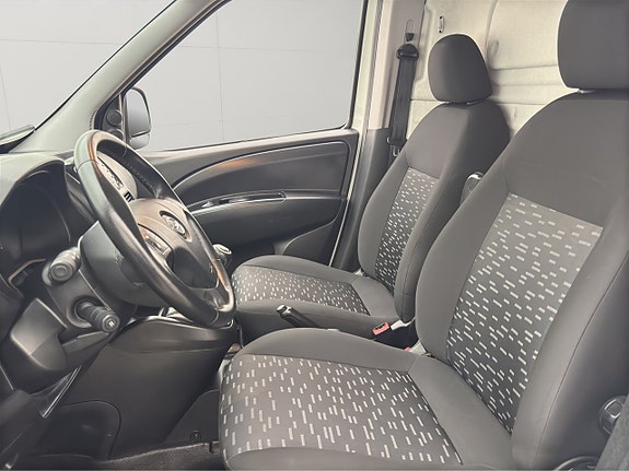 Opel Combo 13 of 26