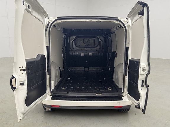 Opel Combo 10 of 26