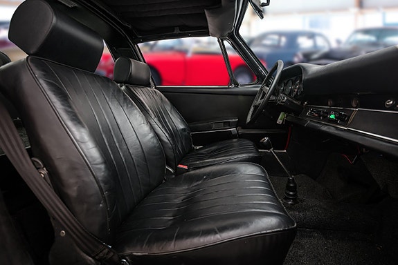 Porsche 911 14 of 15