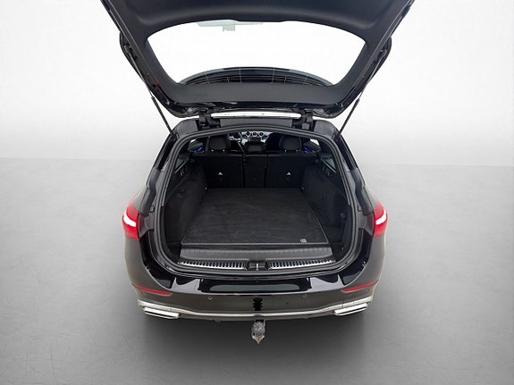 Mercedes-Benz C300 d 8 of 30