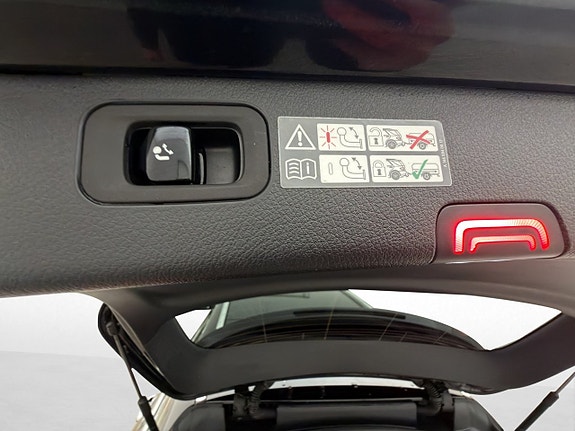 Mercedes-Benz C300 d 30 of 30