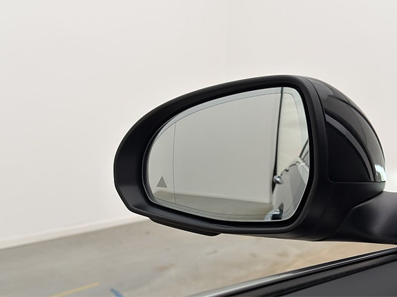 Mercedes-Benz C300 d 28 of 30