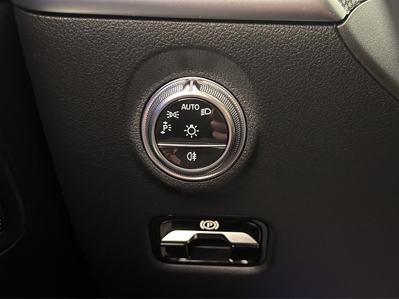 Mercedes-Benz C300 d 26 of 30