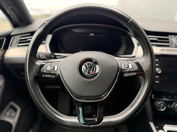 Volkswagen Passat 5 of 5