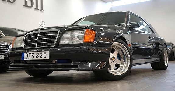 Mercedes-Benz 300 CE 22 of 22