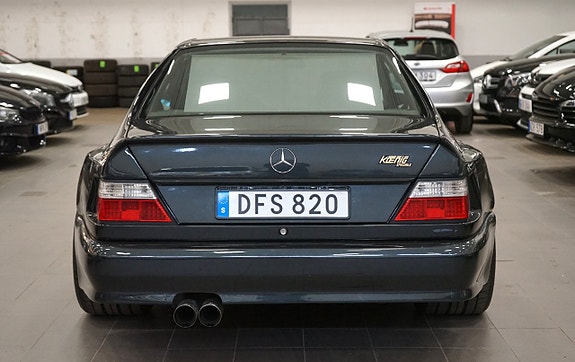 Mercedes-Benz 300 CE 10 of 22