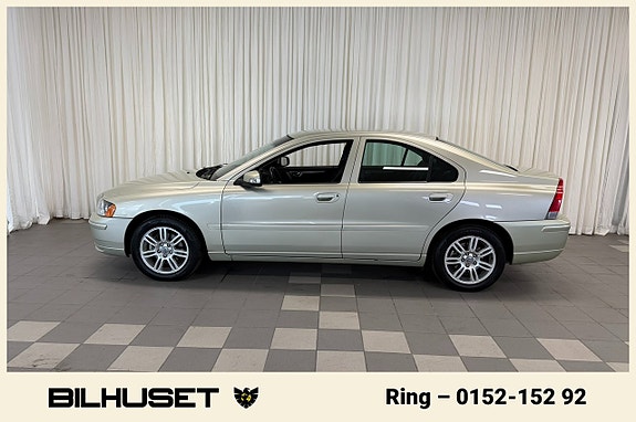Volvo S60 5 of 5