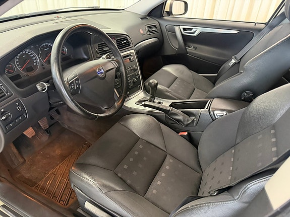 Volvo S60 11 of 21