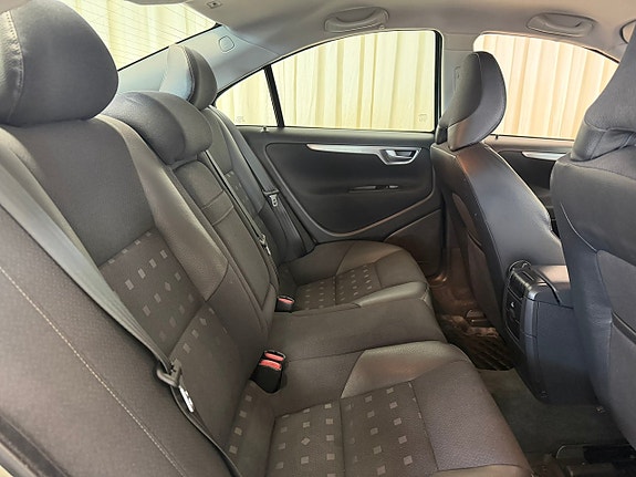 Volvo S60 9 of 21