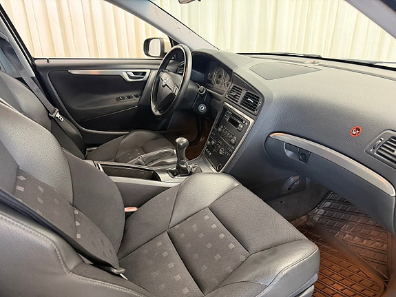 Volvo S60 8 of 21