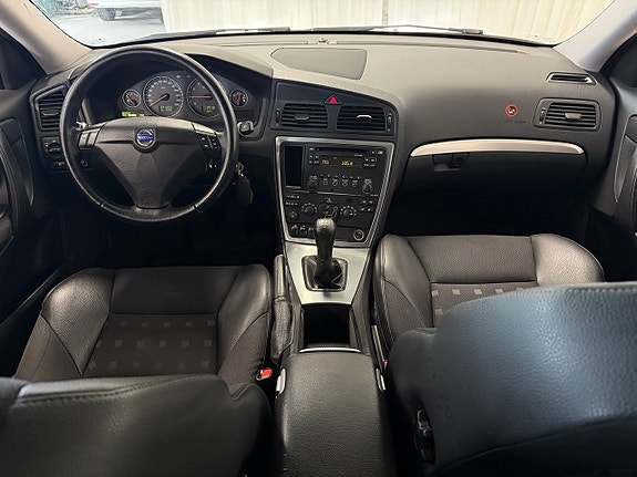 Volvo S60 13 of 21
