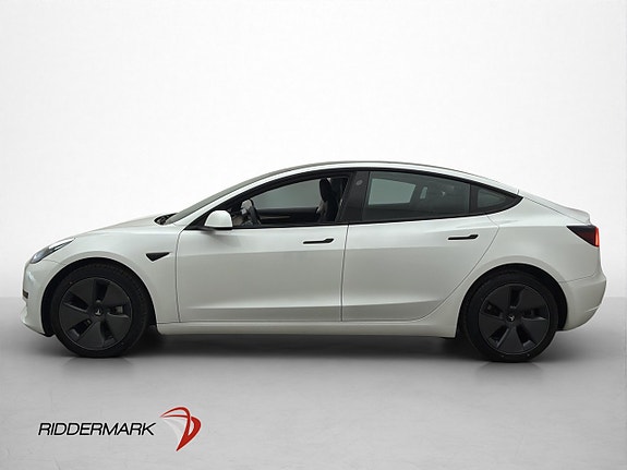 Tesla Model 3 5 of 5