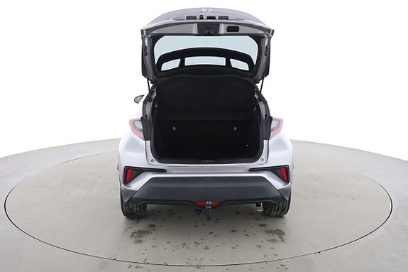 Toyota C-HR 17 of 30