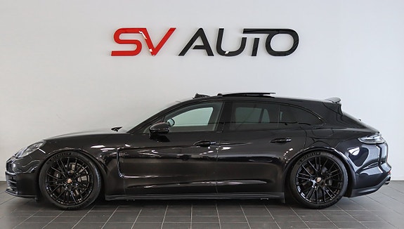 Porsche Panamera 4 3 of 5