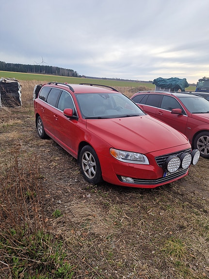 Volvo V70 5 of 13