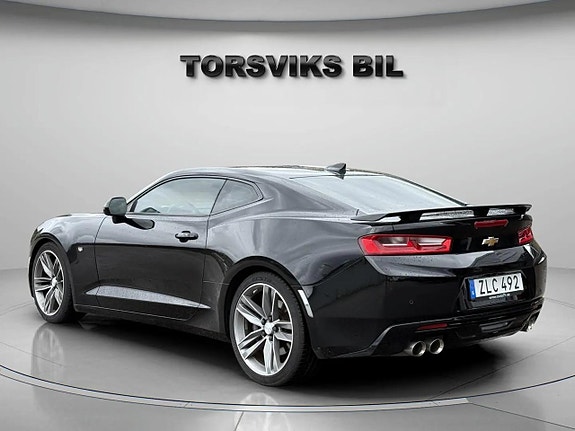 Chevrolet Camaro SS 4 of 18