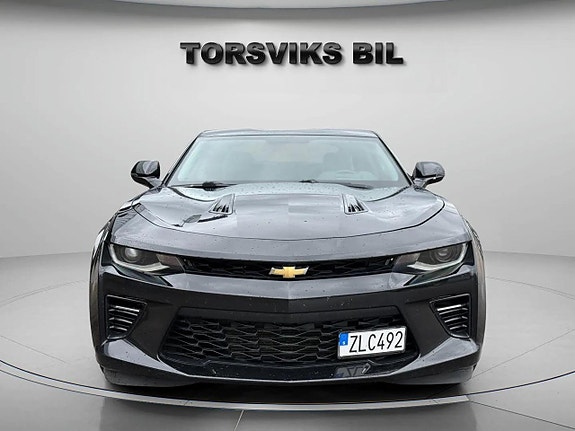 Chevrolet Camaro SS 9 of 18