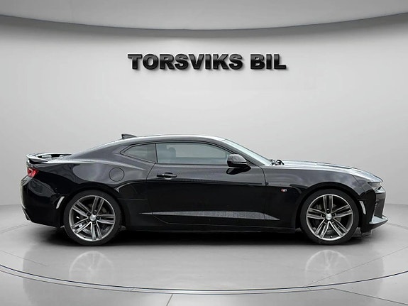Chevrolet Camaro SS 7 of 18