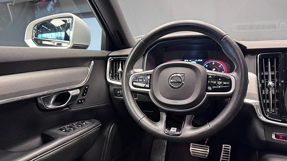 Volvo V90 12 of 22
