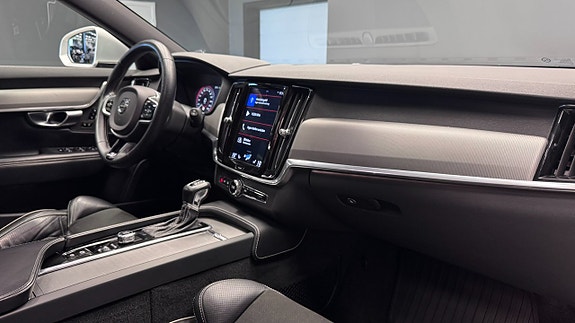Volvo V90 7 of 22