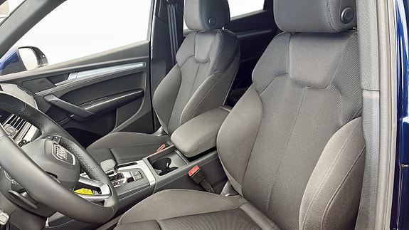 Audi Q5 8 of 12