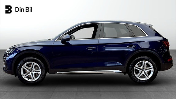 Audi Q5 2 of 5