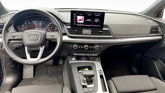 Audi Q5 10 of 12
