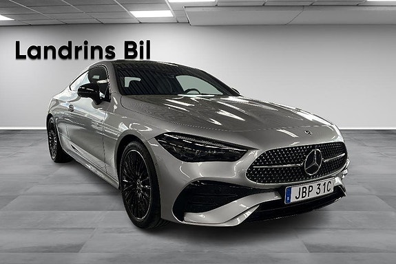 Mercedes-Benz CLE300 3 of 5