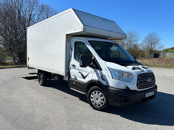 Ford Transit 2 of 5